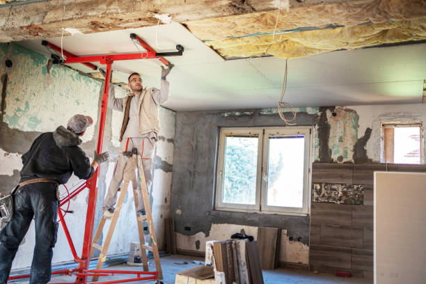 Types of Insulation We Offer in Des Moines, IA